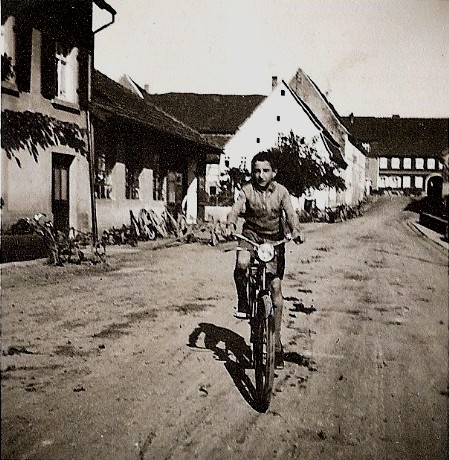 Bilderrätsel Nr. 10 Wo hat hier das Fahrrad noch Vorfahrt?