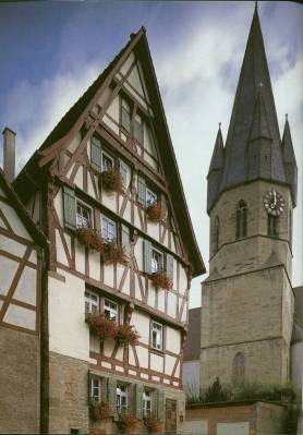Schwebegiebelhaus Schwebegiebelhaus